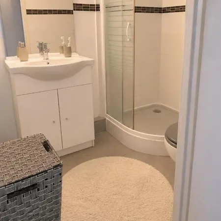 30m De La Appartement