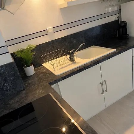 Appartement 30m De La Leucate